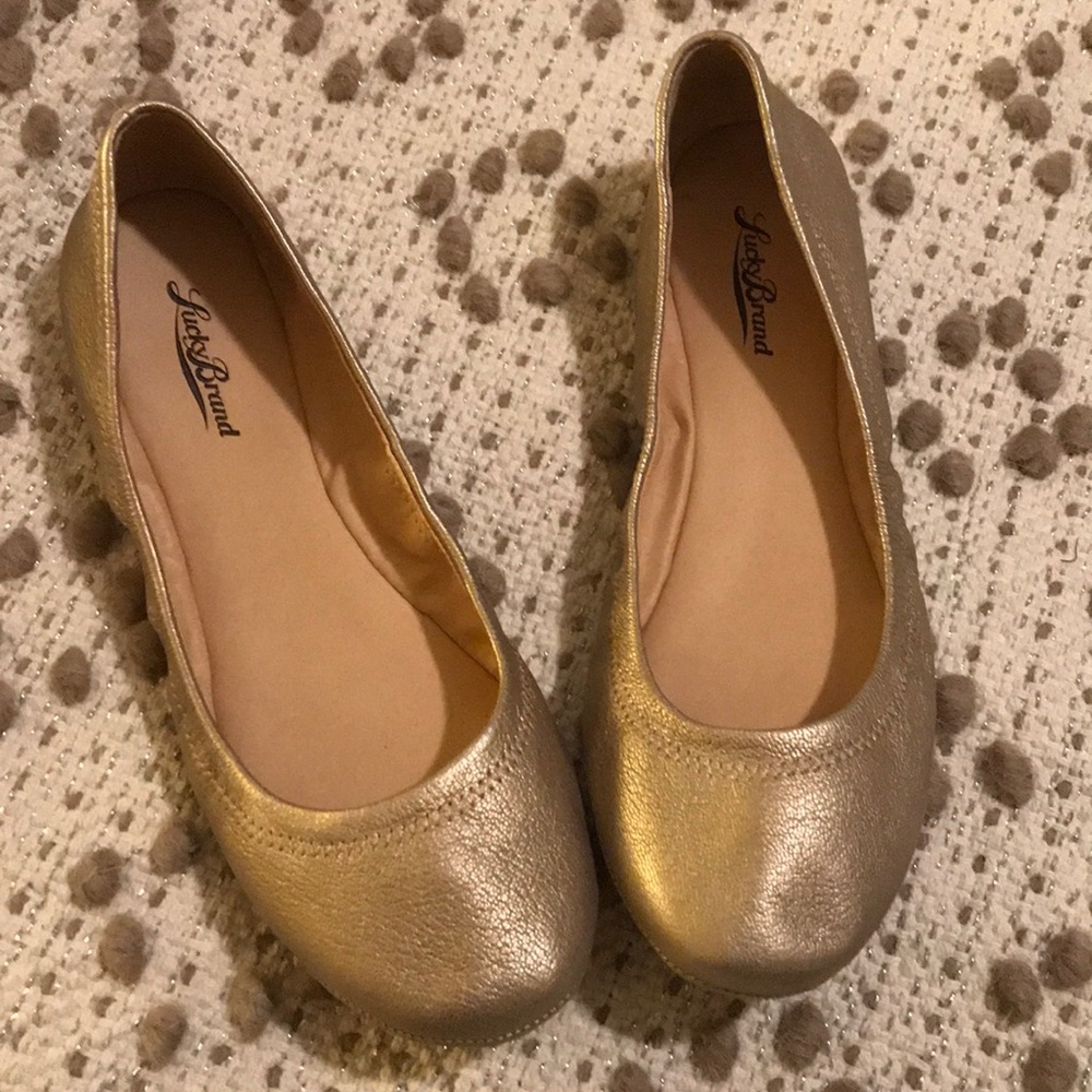 Lucky brand gold flats new